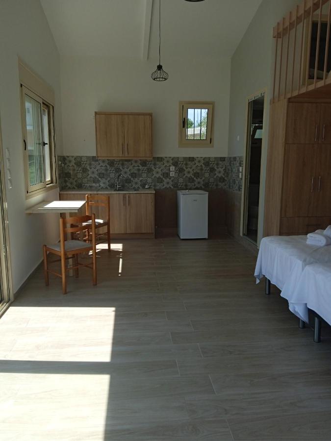 Evoikos Beach & Resort Livanátai Екстериор снимка