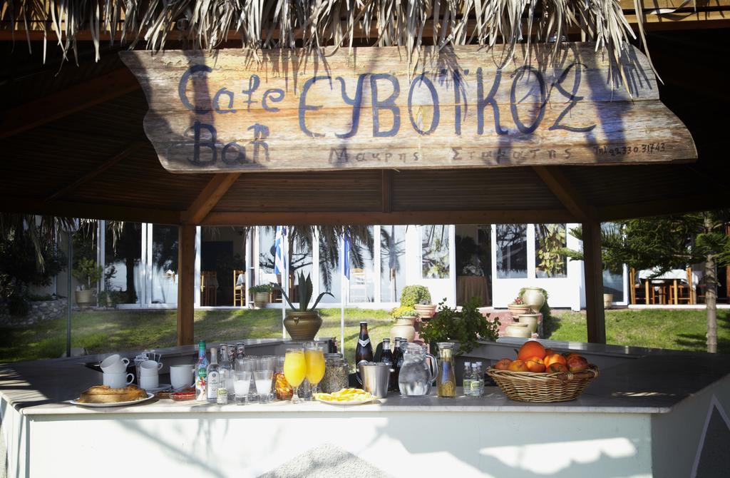 Evoikos Beach & Resort Livanátai Екстериор снимка