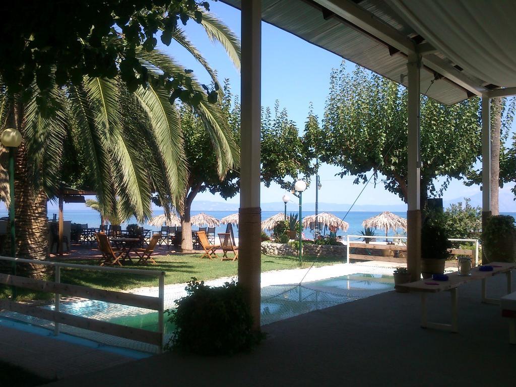 Evoikos Beach & Resort Livanátai Екстериор снимка