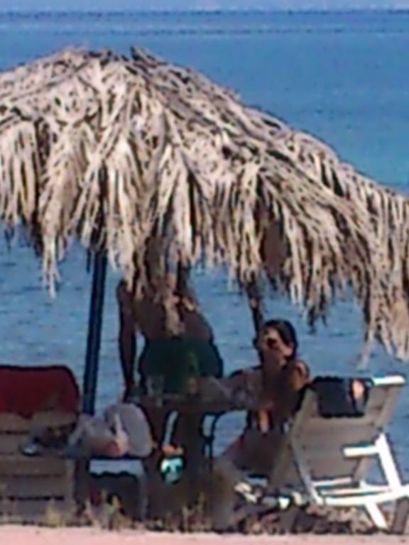 Evoikos Beach & Resort Livanátai Екстериор снимка