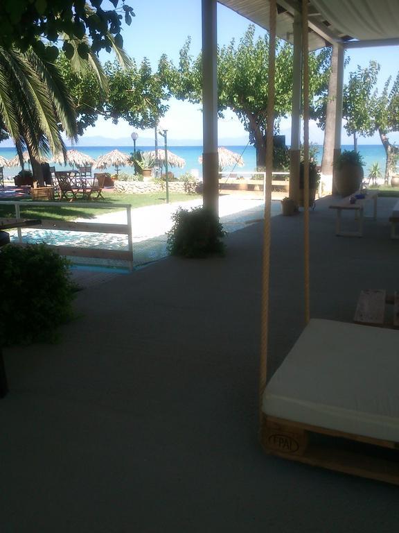 Evoikos Beach & Resort Livanátai Екстериор снимка