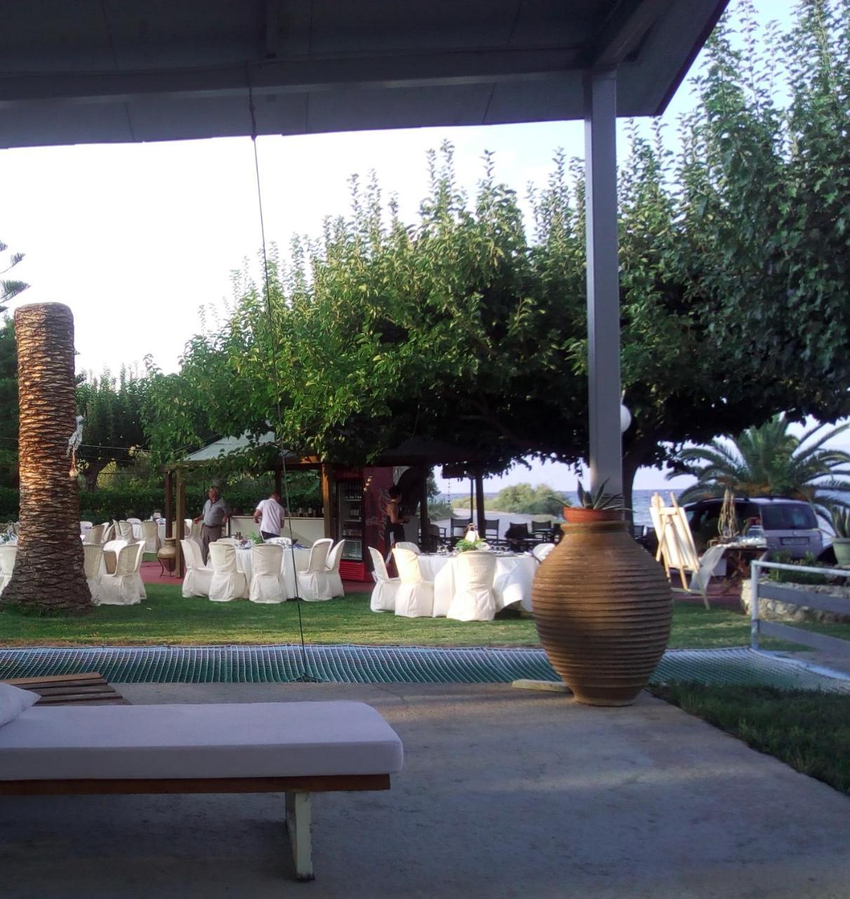 Evoikos Beach & Resort Livanátai Екстериор снимка